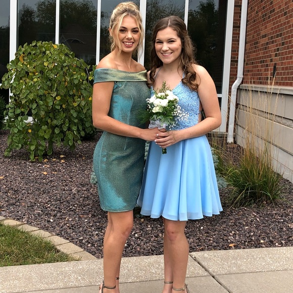 Sherri hill size 0 - Picture 2 of 3